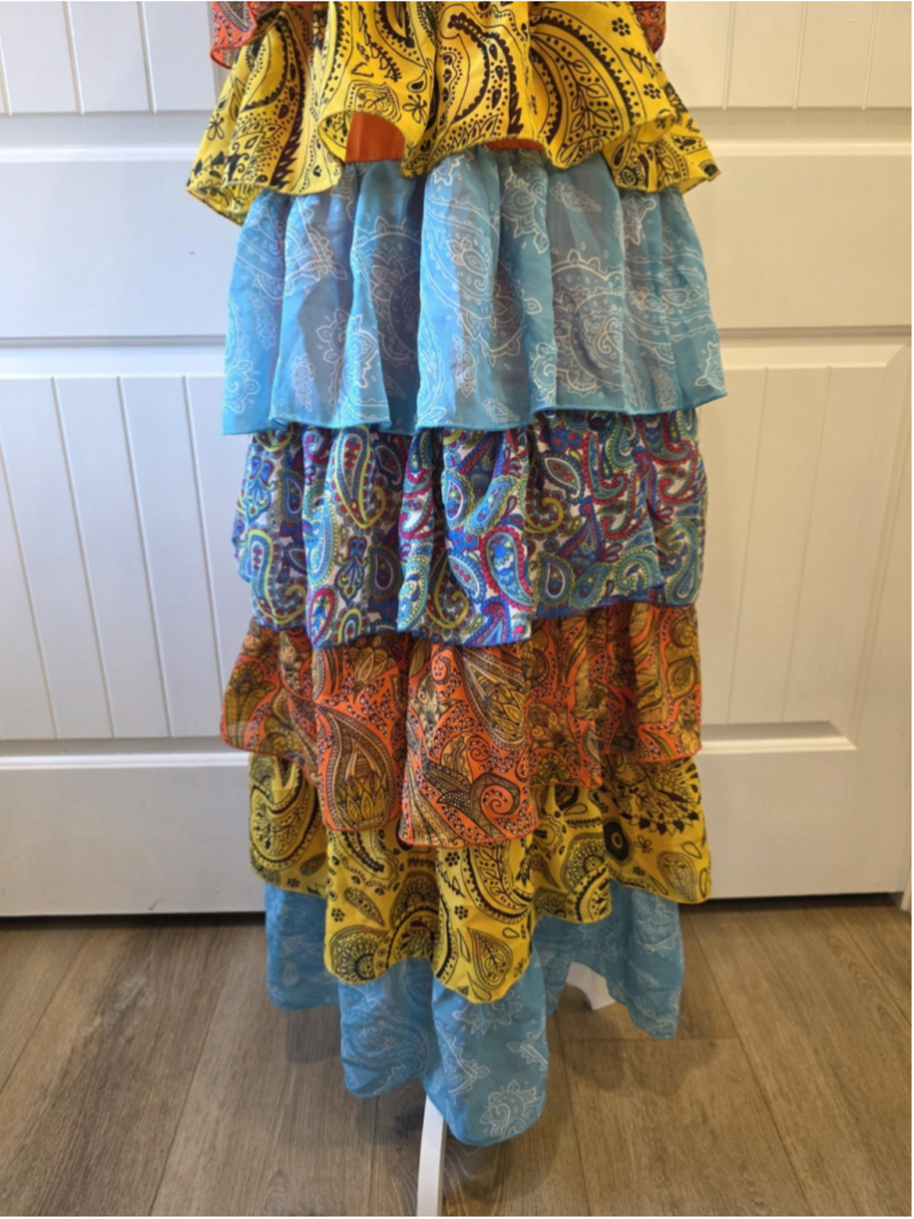 PrettyLittleThing Tiered Ruffle Maxi Dress Paisley Colorblock Boho Festival Sz 6 - Picture 6 of 10
